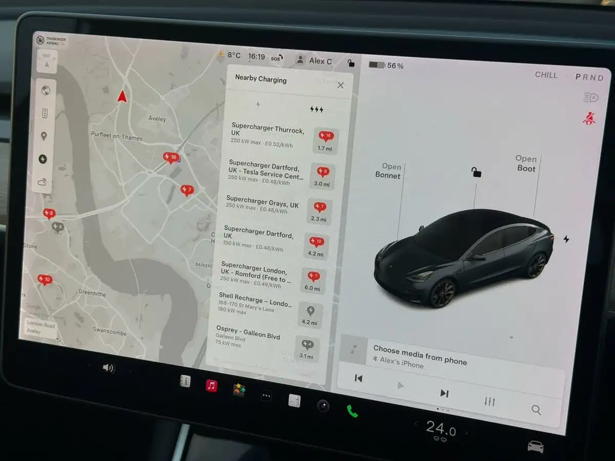 2020-tesla-model-3-e-performance-big-34