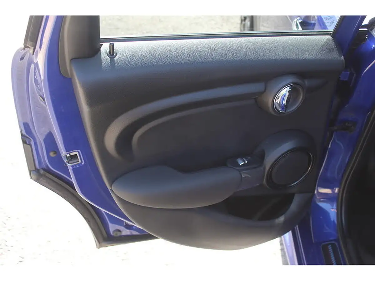 2019-mini-cooper-15-cooper-sport-hatchback-5d-big-18