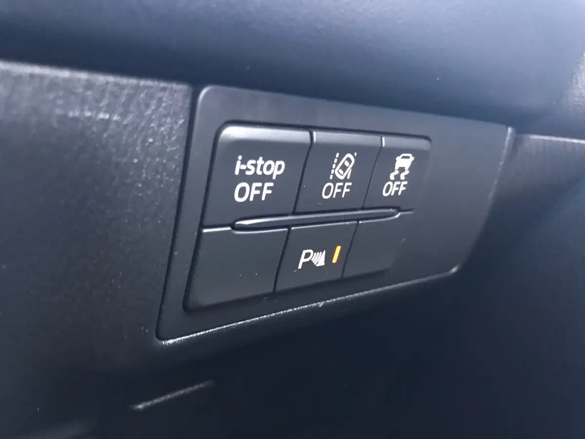 2021-mazda-mazda6-20-skyactiv-g-sport-saloon-4d-big-24