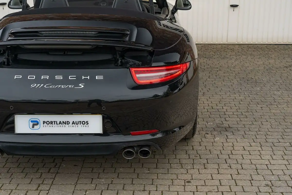 2012-porsche-911-38-carrera-s-400bhp-cabriolet-pdk-big-19