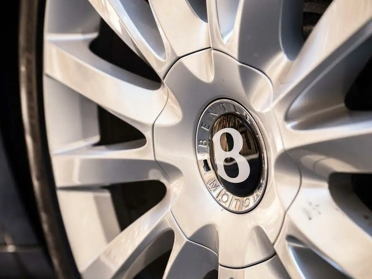 2019-bentley-mulsanne-big-55