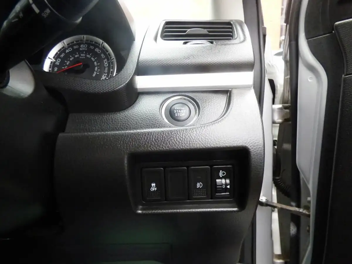 2016-suzuki-swift-12-sz4-94ps-nav-5d-at-big-19