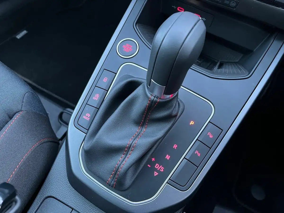 2024-seat-arona-10-tsi-fr-limited-edition-dsg-big-21