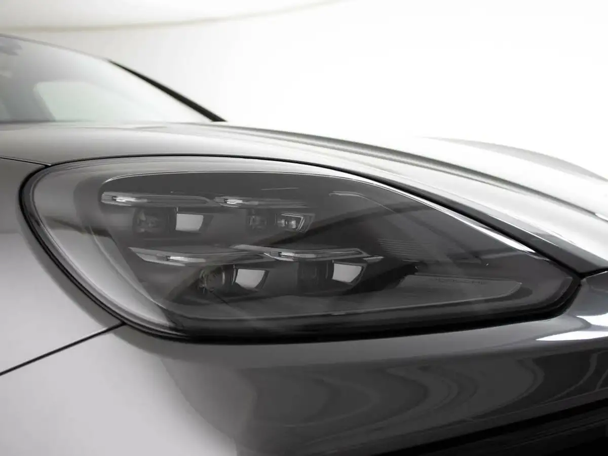 2024-porsche-cayenne-30-v6-353ps-station-wagon-big-24