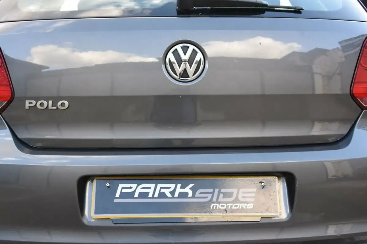 2010-volkswagen-polo-12-s-5d-big-15