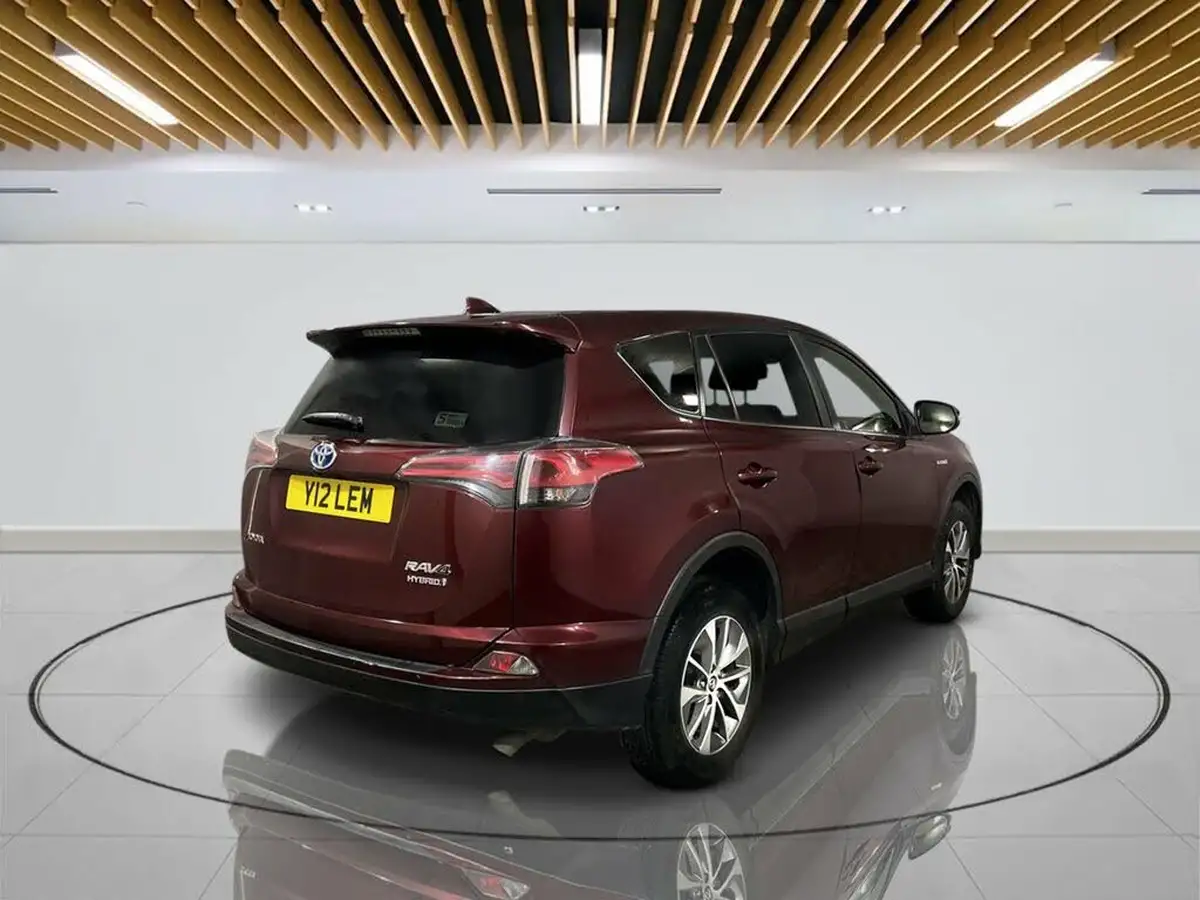 2017-toyota-rav4-25-vvt-i-business-edition-plus-big-8