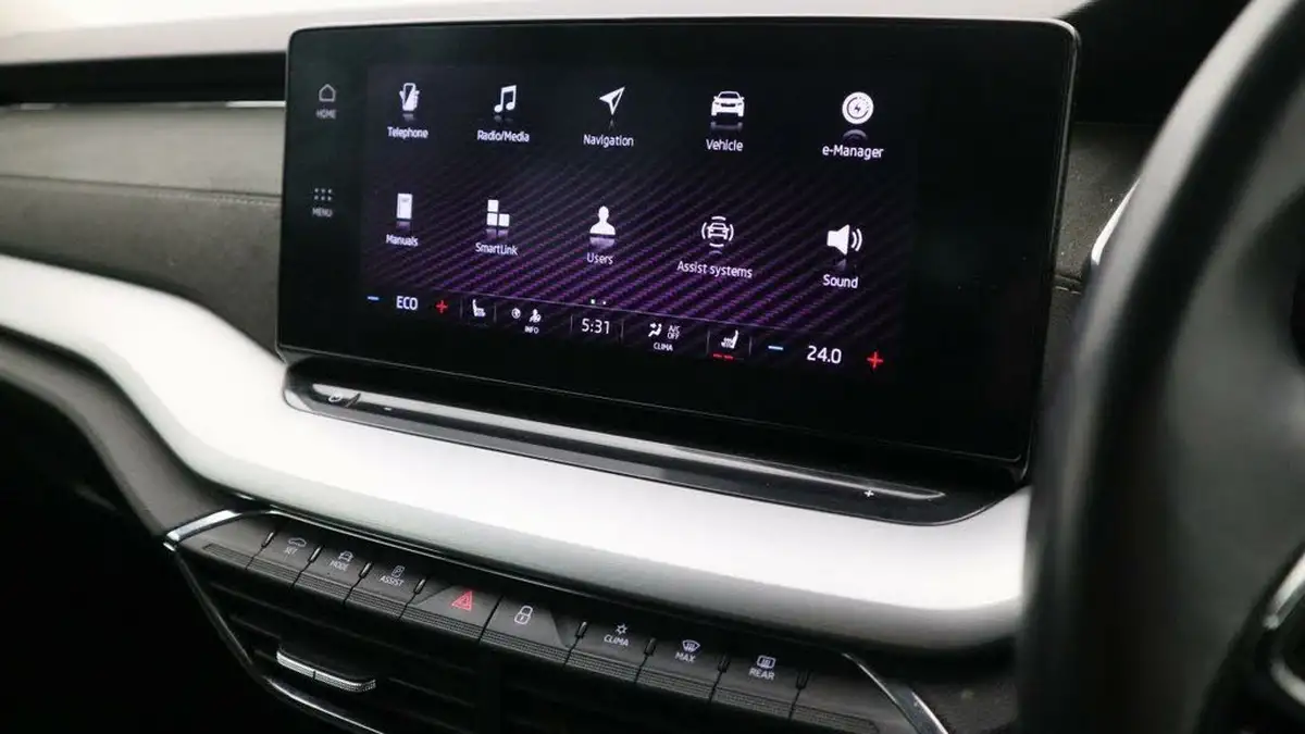2022-skoda-octavia-14-tsi-se-l-estate-big-5