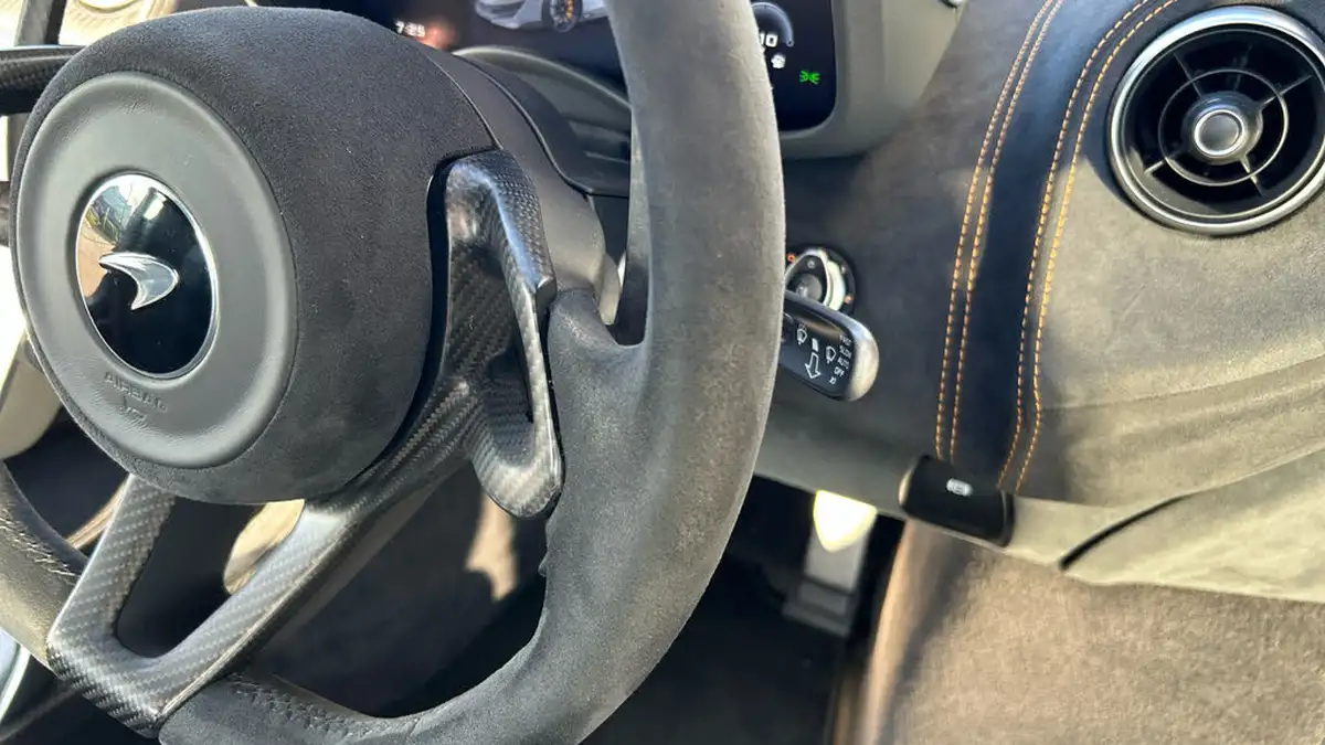 2018-mclaren-600lt-38-big-15