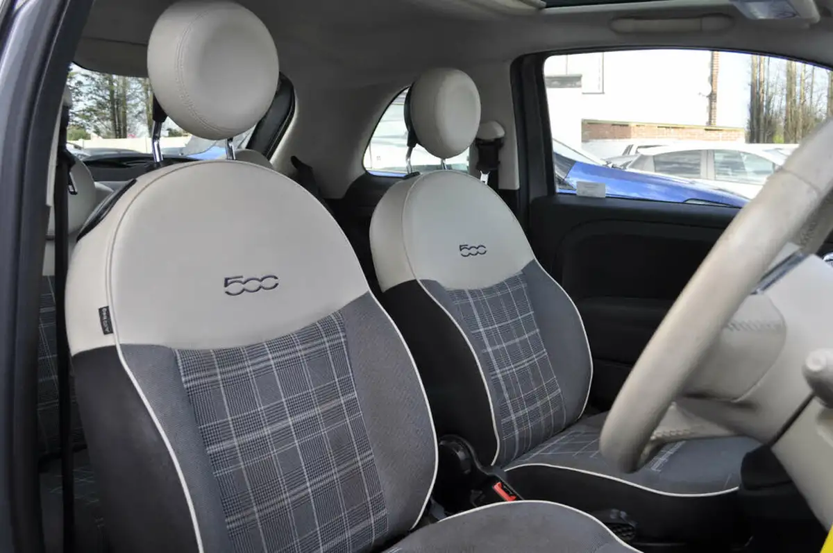 2018-fiat-500-12-lounge-big-7