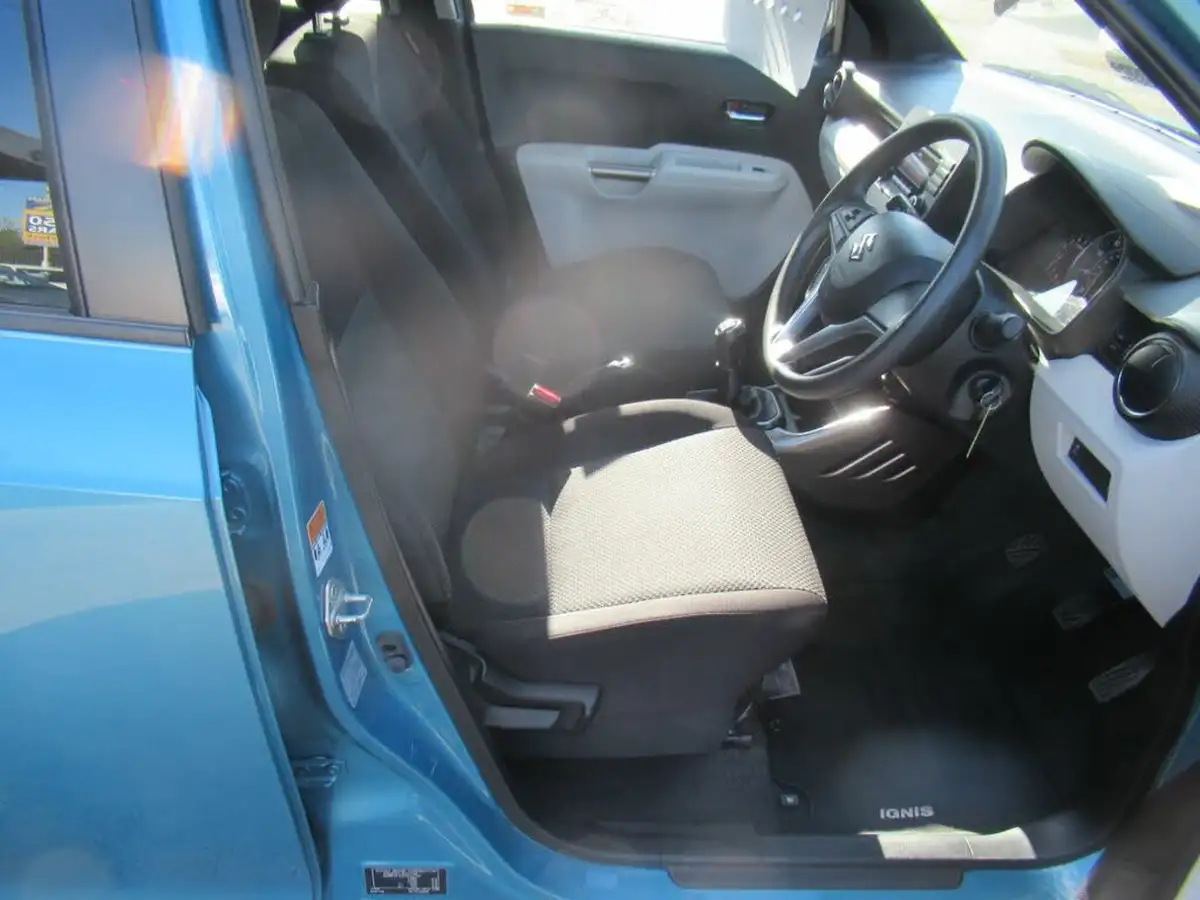 2017-suzuki-ignis-12-dualjet-sz3-big-9