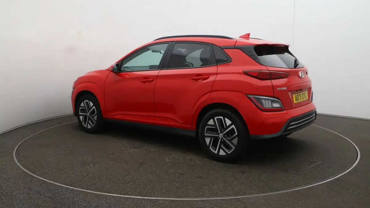2022-hyundai-kona-e-premium-204ps-64kwh-7kw-obc-big-33