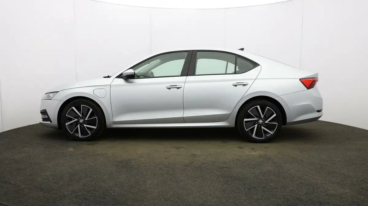 2021-skoda-octavia-14-tsi-se-technology-hatchback-big-68