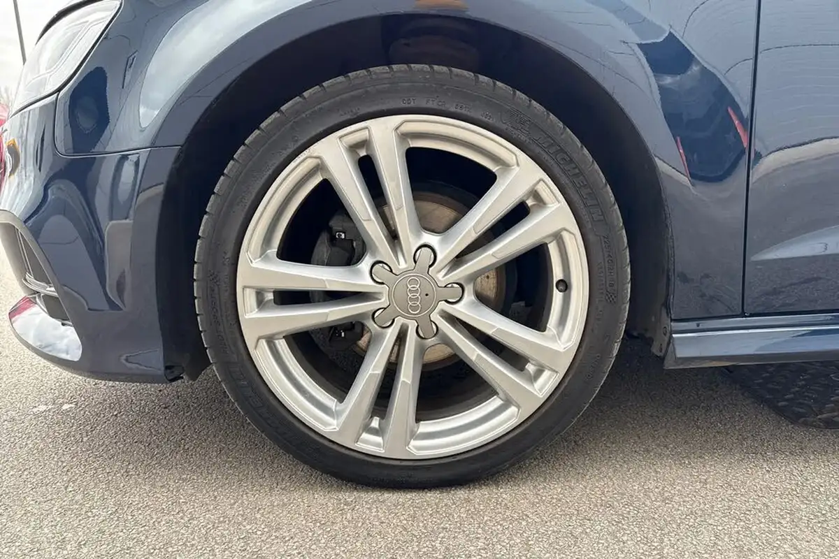 2019-audi-a3-15-tfsi-s-line-sportback-5d-tronic-big-9