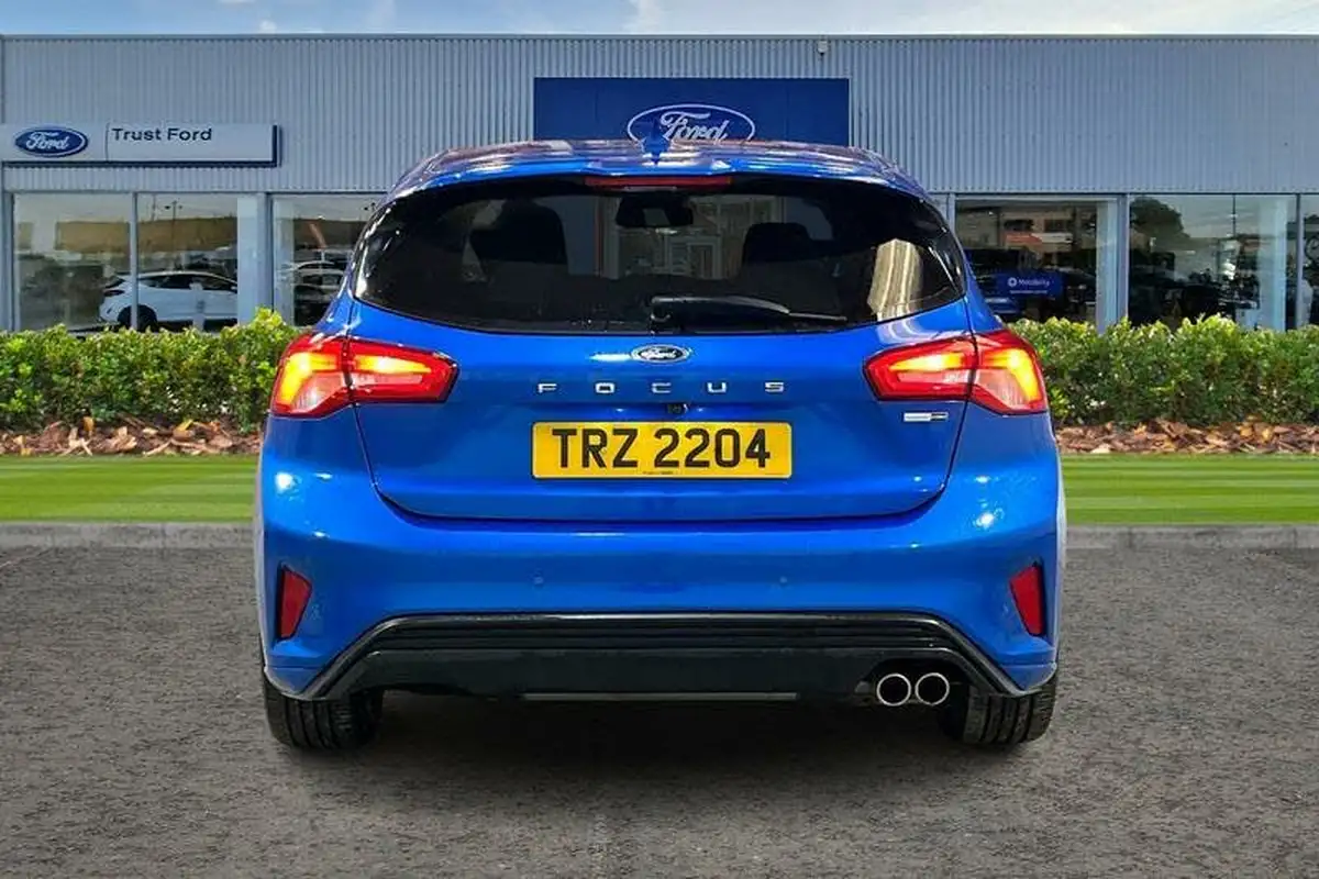 2021-ford-focus-10t-st-line-edition-125ps-hatchback-big-6