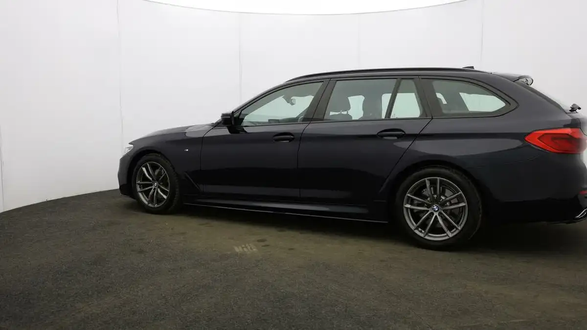 2019-bmw-5-series-20td-520d-m-sport-188bhp-touring-5d-big-62