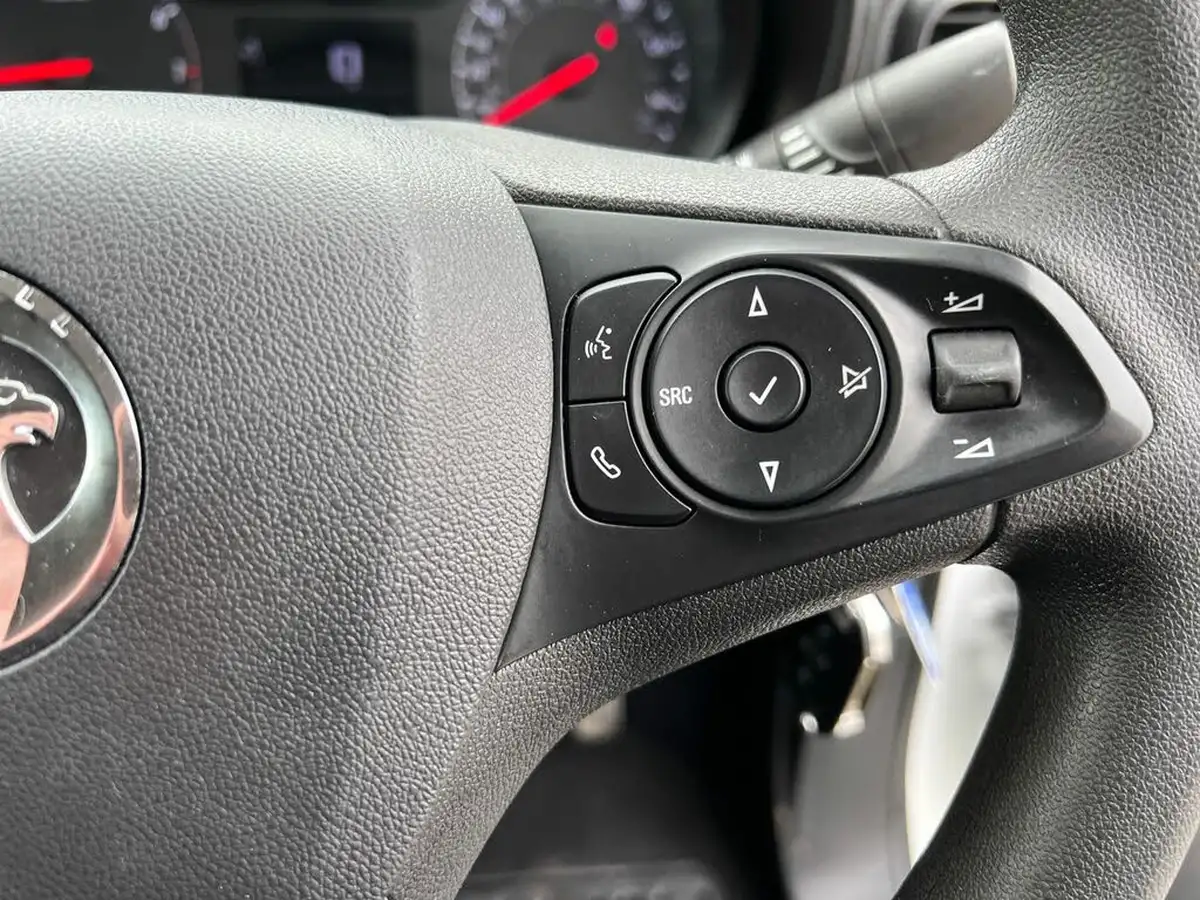 2021-vauxhall-combo-15cdti-dynamic-2300-100pseu6dt-l1h1-panel-big-29