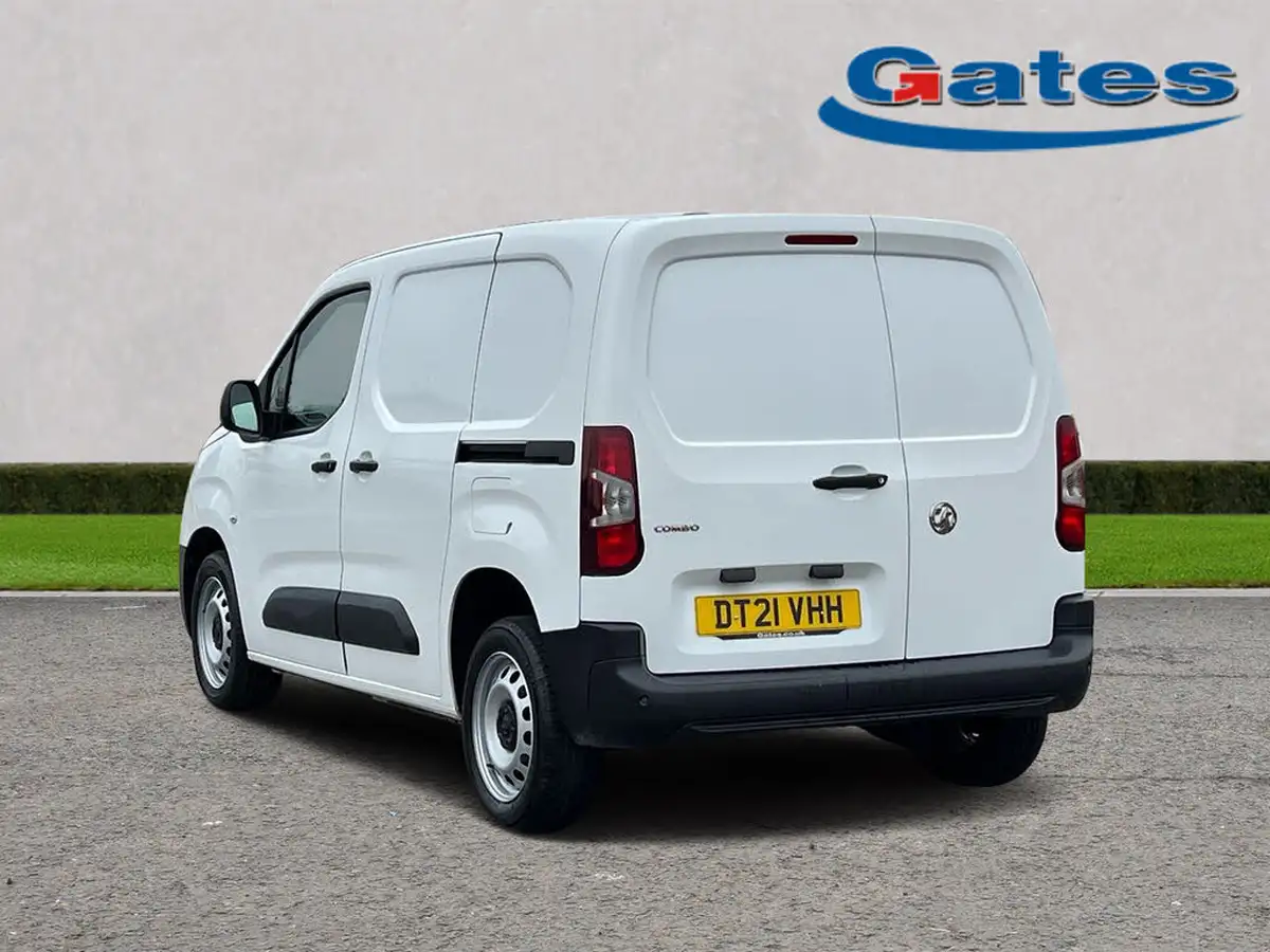 2021-vauxhall-combo-15cdti-dynamic-2300-100pseu6dt-l1h1-panel-big-5