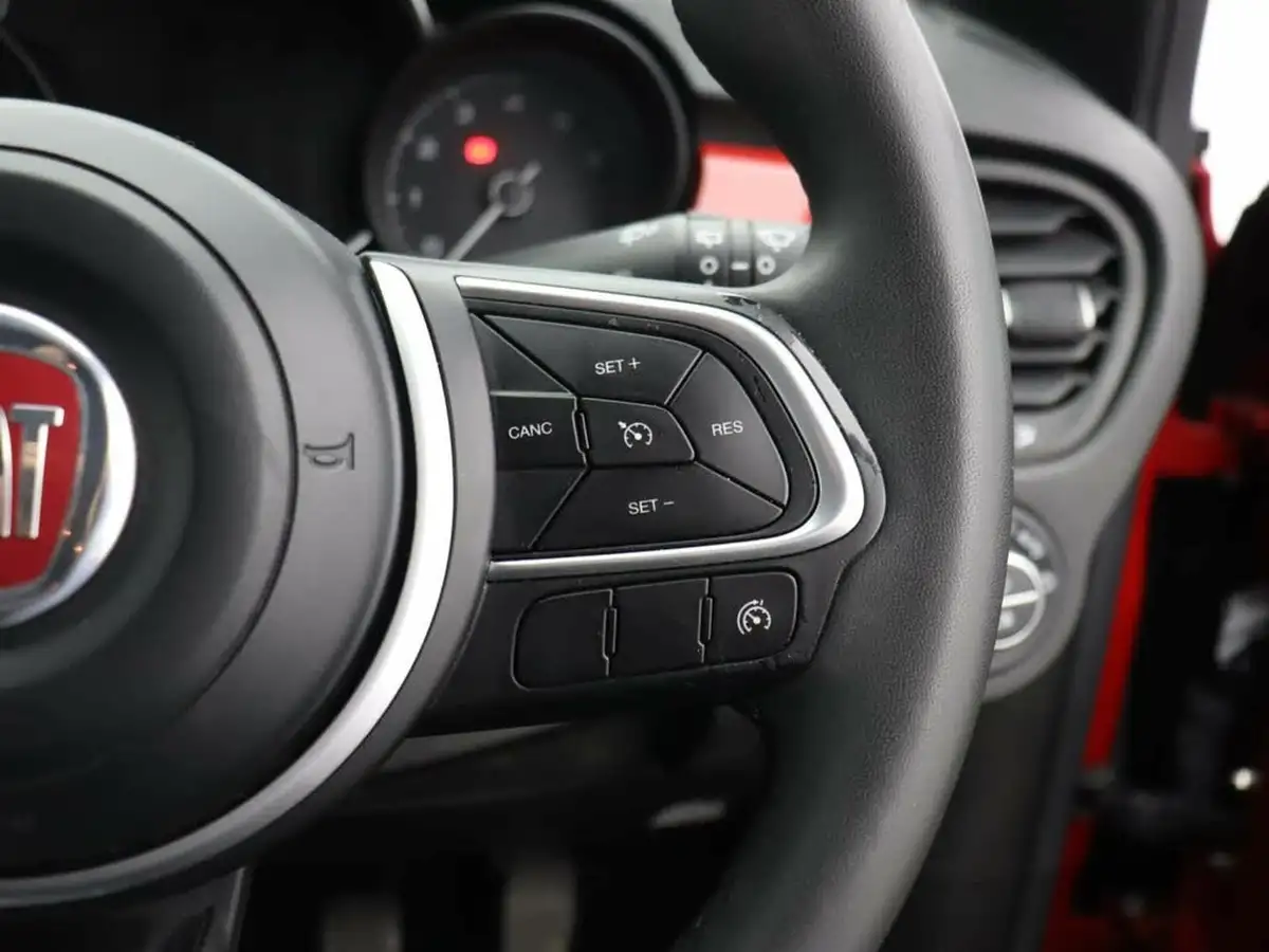 2021-fiat-500x-10-firefly-turbo-red-big-14