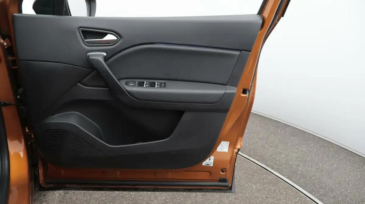 2020-renault-captur-13-tce-s-edition-130bhp-edc-auto-big-14