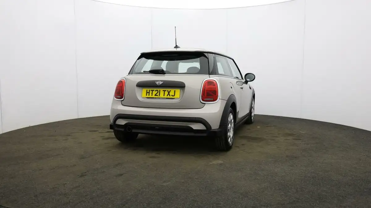 2021-mini-cooper-15-one-classic-3d-big-52