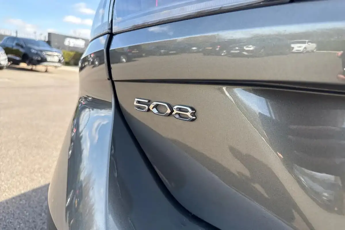 2020-peugeot-508-sw-20-bluehdi-gt-line-big-32