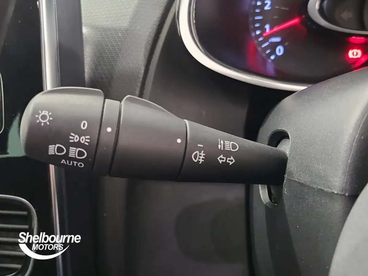 2018-renault-clio-15dci-gt-line-edc-auto-big-31