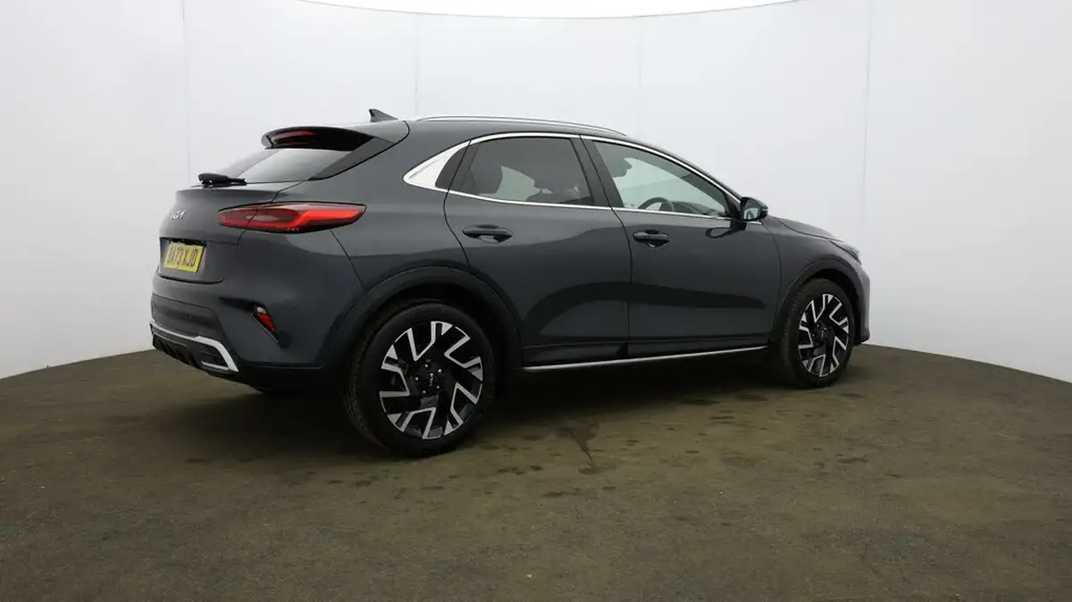 2023-kia-xceed-15-t-gdi-3-158bhp-big-54