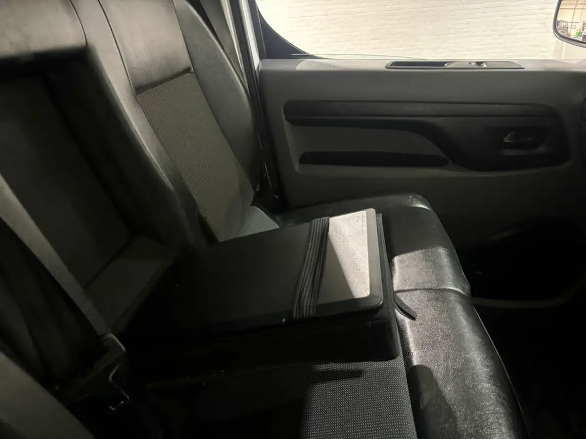 2021-citroen-dispatch-15bluehdi-enterprise-pro-m-1000-big-21