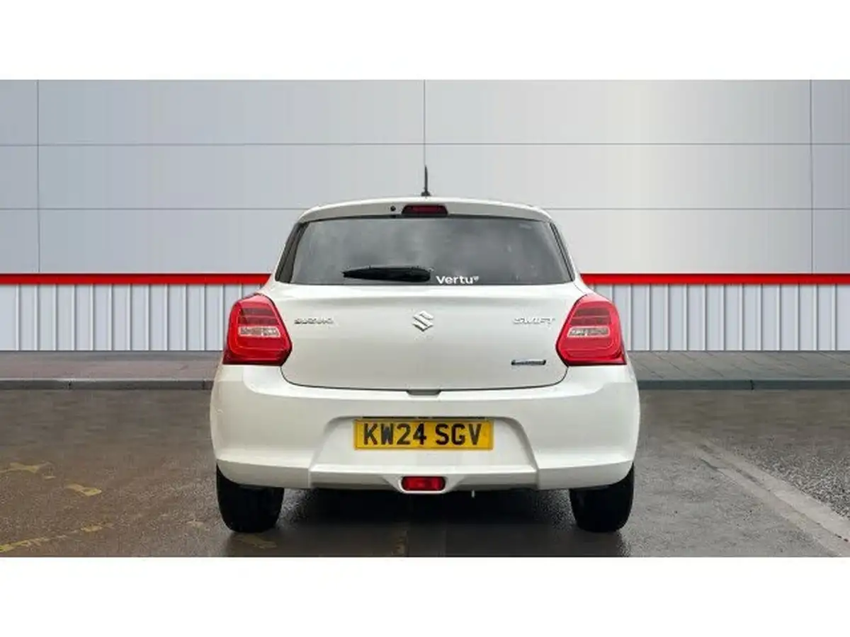 2024-suzuki-swift-12-dualjet-sz-l-big-5