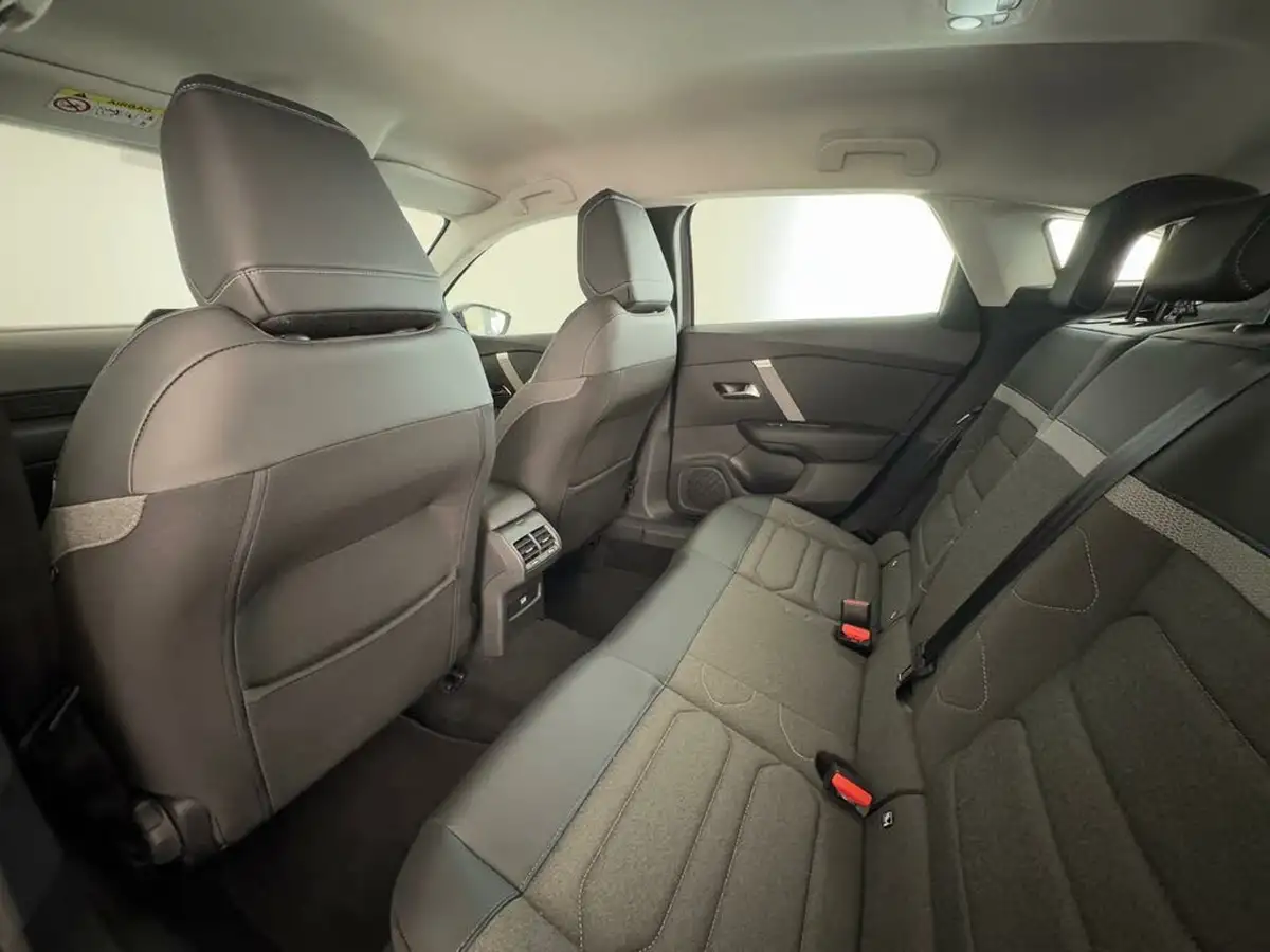 2021-citroen-c4-15bluehdi-sense-plus-130ps-eat8-big-15