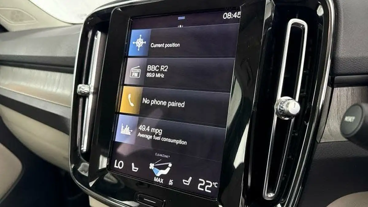 2022-volvo-xc40-15-t5-inscription-pro-big-17
