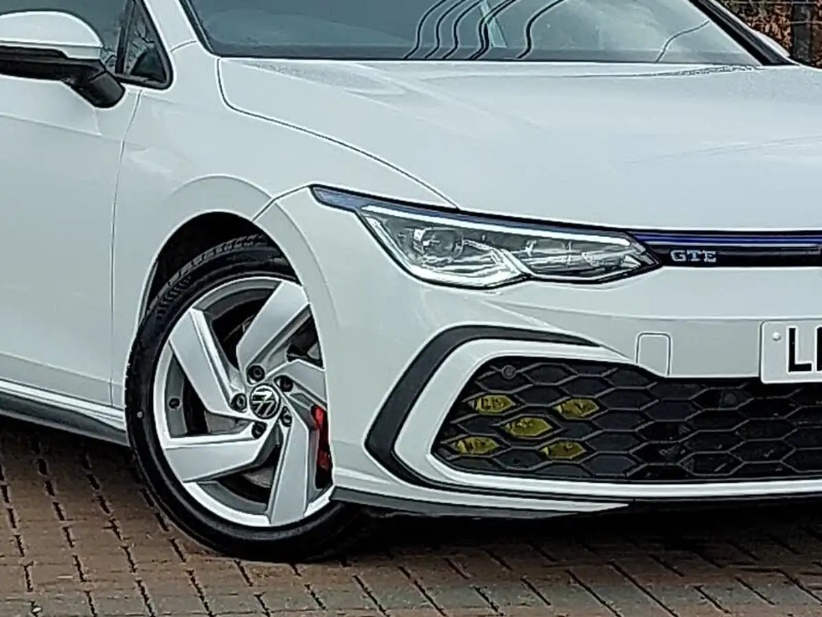 2021-volkswagen-golf-14-tsi-gte-big-8