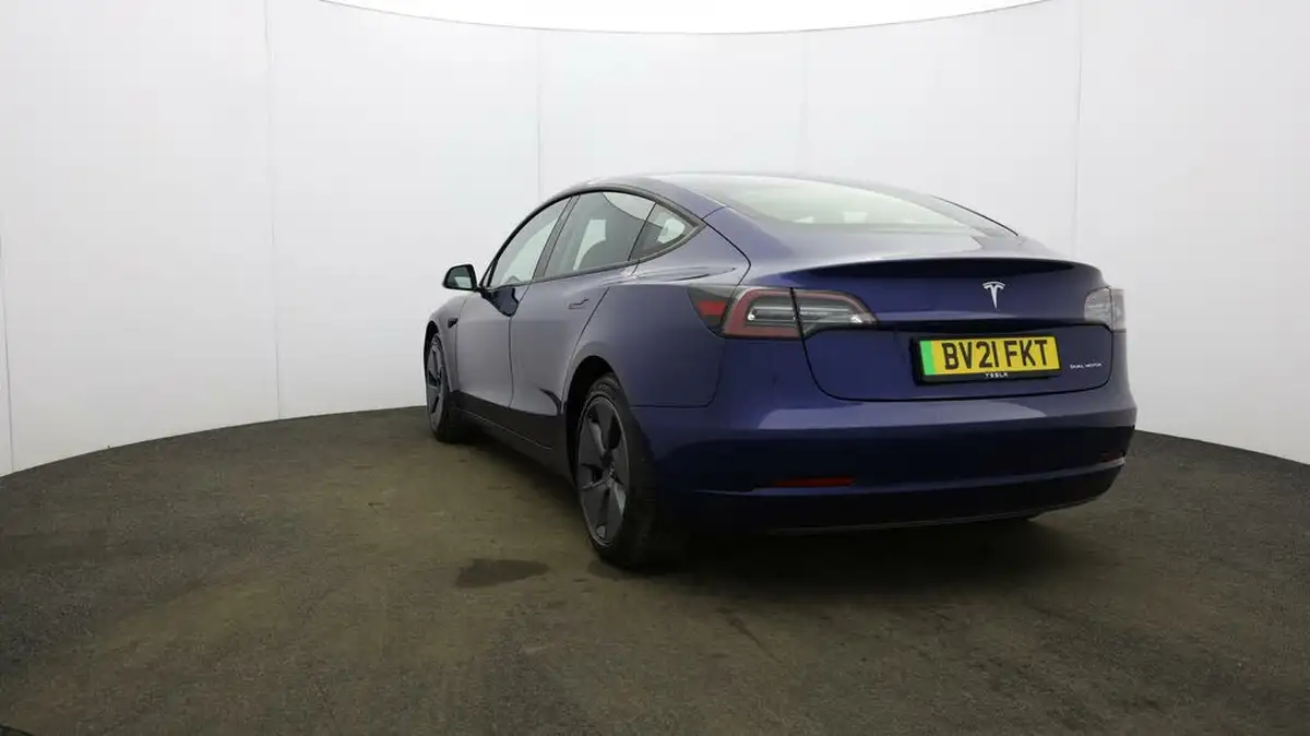 2021-tesla-model-3-e-long-range-4x4-big-30