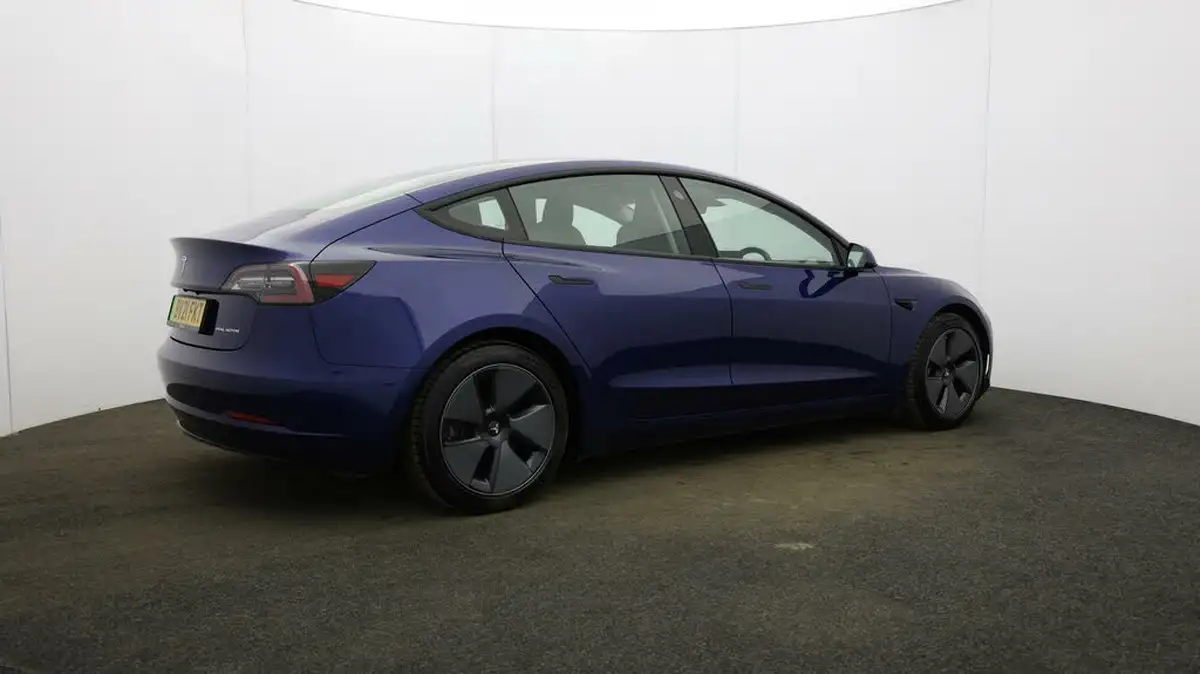 2021-tesla-model-3-e-long-range-4x4-big-54