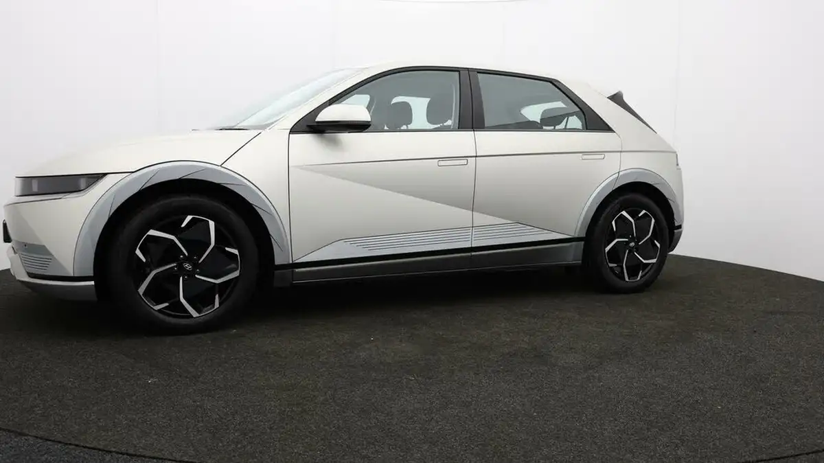 2021-hyundai-ioniq-5-e-premium-170ps-58kwh-rwd-big-54