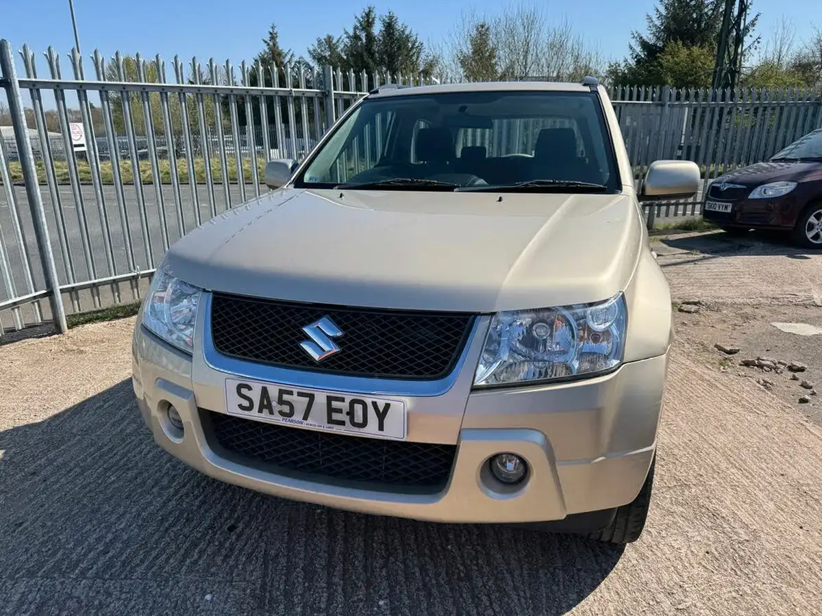2007-suzuki-grand-vitara-16-big-15
