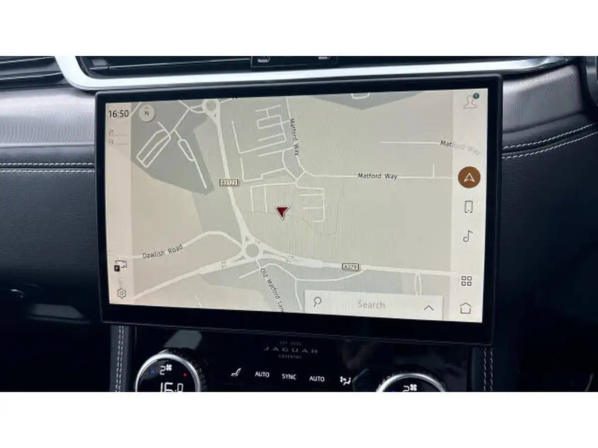 2024-jaguar-f-pace-20-d200-r-dynamic-s-big-25