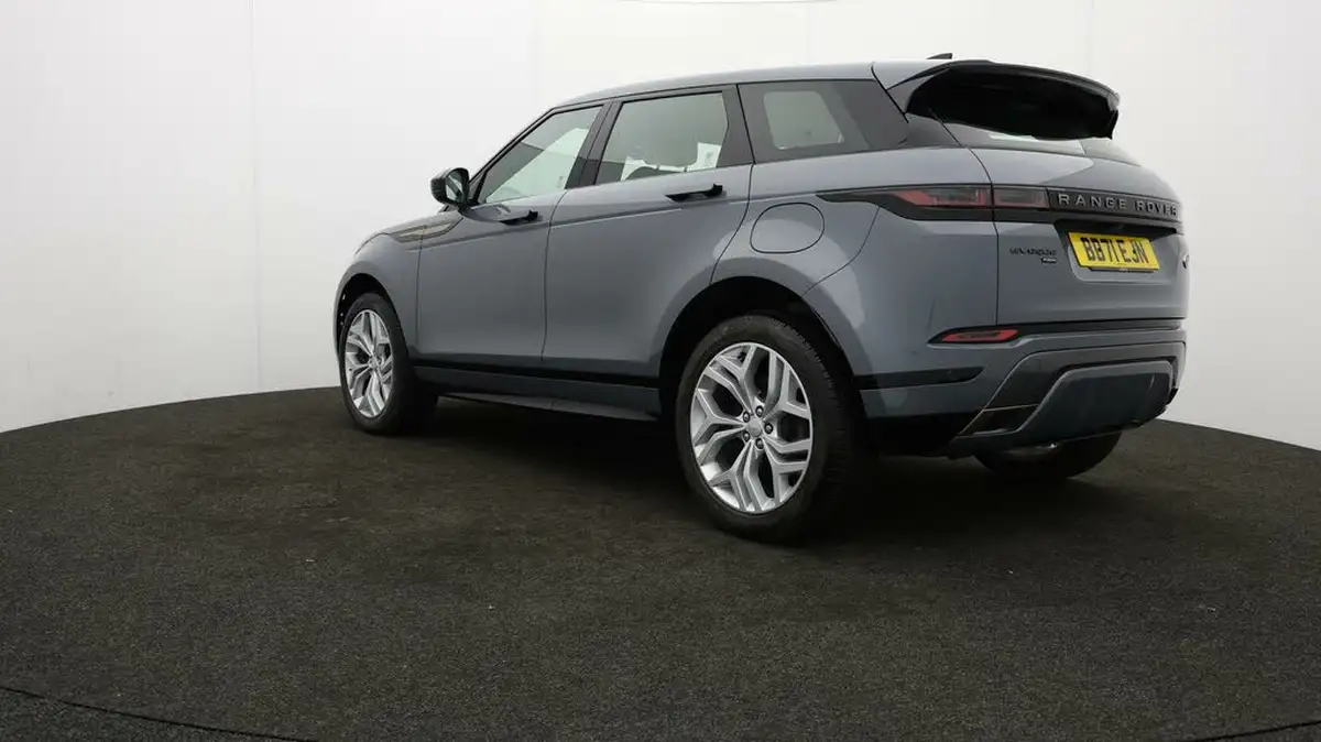 2022-land-rover-range-rover-evoque-15-p300e-r-dynamic-se-big-70