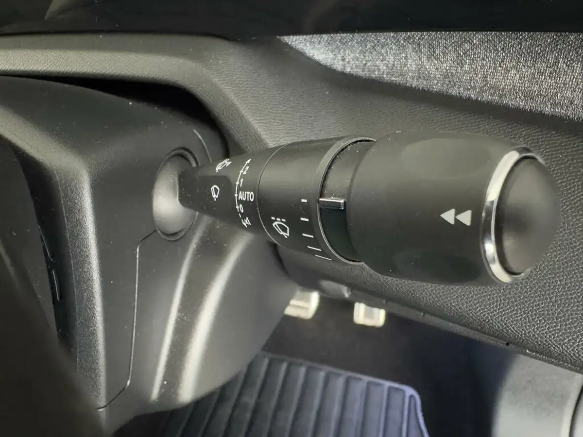 2023-peugeot-408-12-puretech-allure-premium-big-31