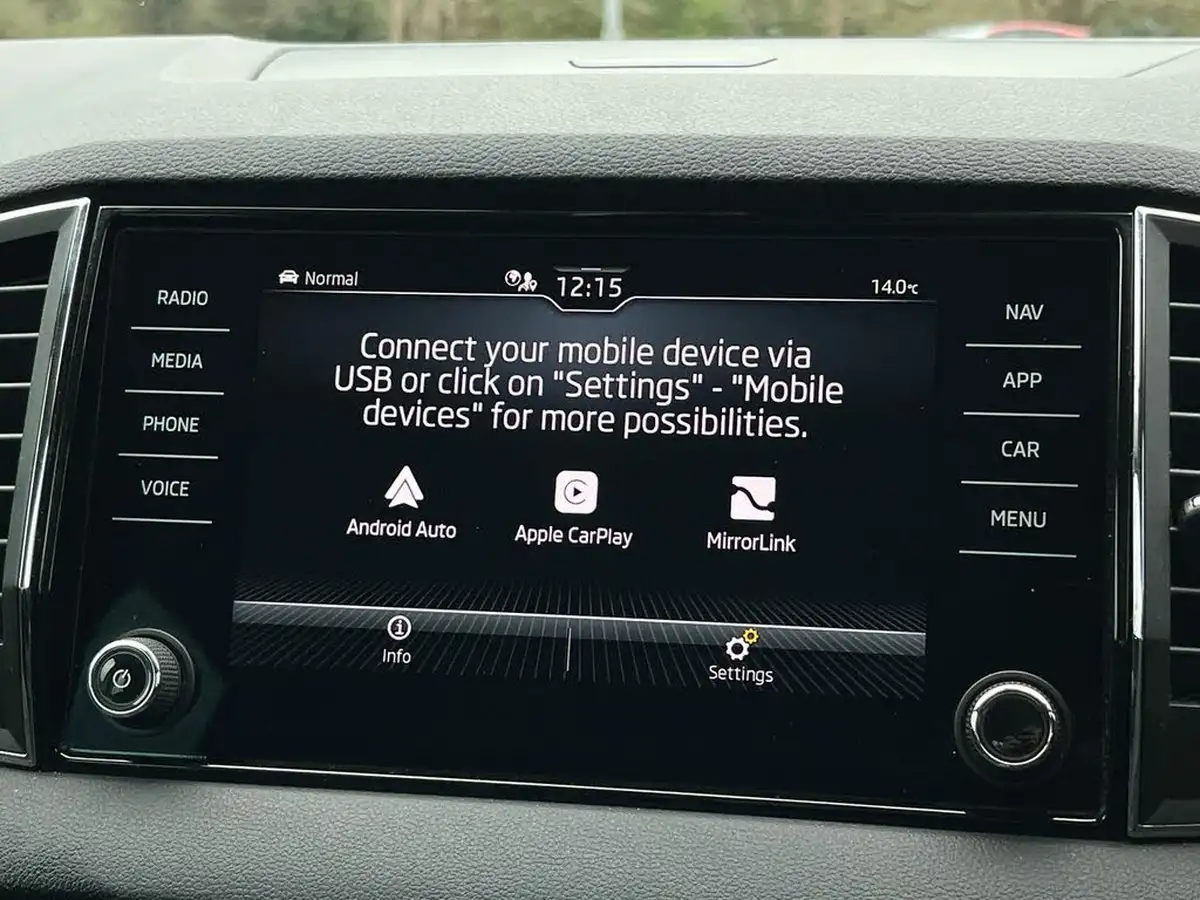 2021-skoda-karoq-15-tsi-se-l-dsg-big-18