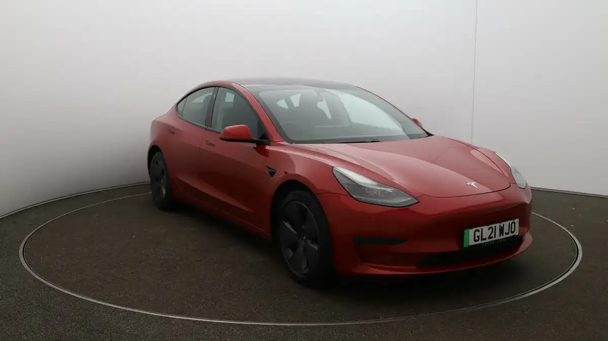 2021-tesla-model-3-e-long-range-4x4-big-35