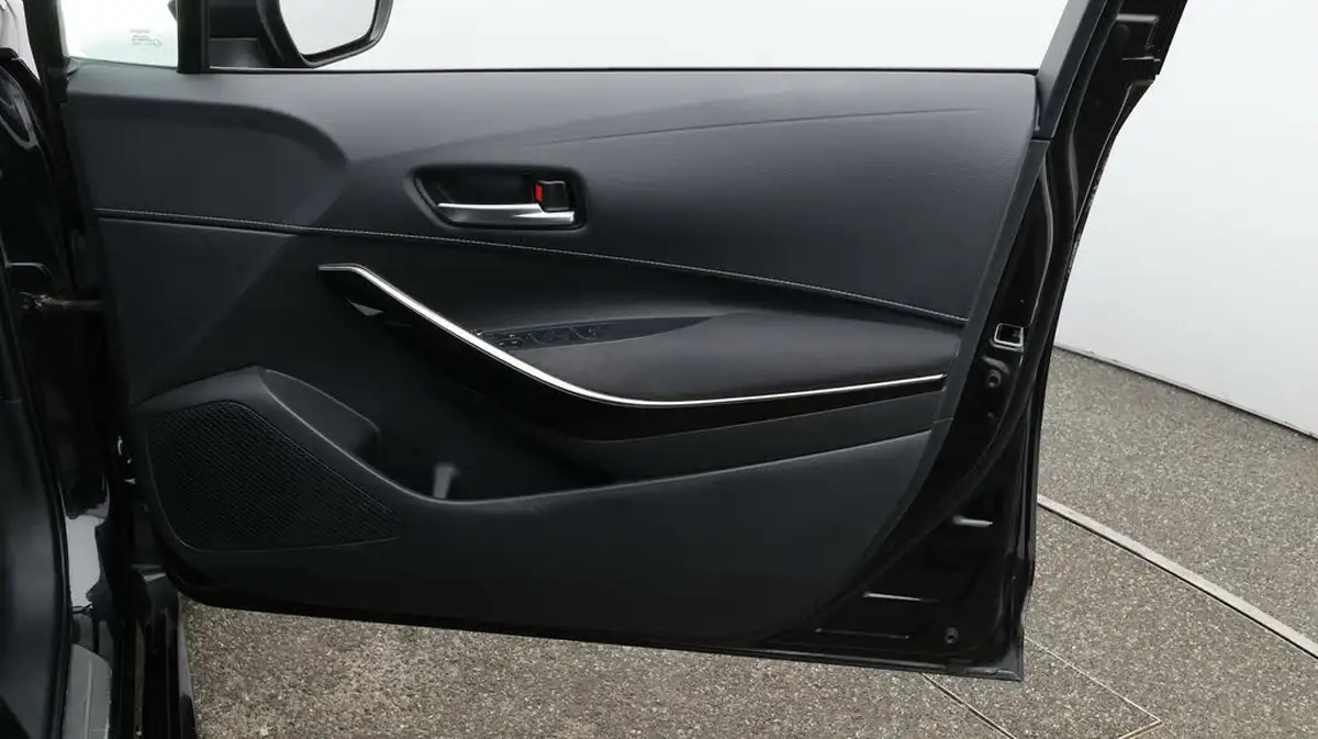 2020-toyota-corolla-20-vvt-i-gr-sport-spare-wheel-hatchback-big-15