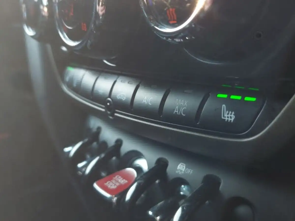 2017-mini-countryman-15-cooper-ss-big-14
