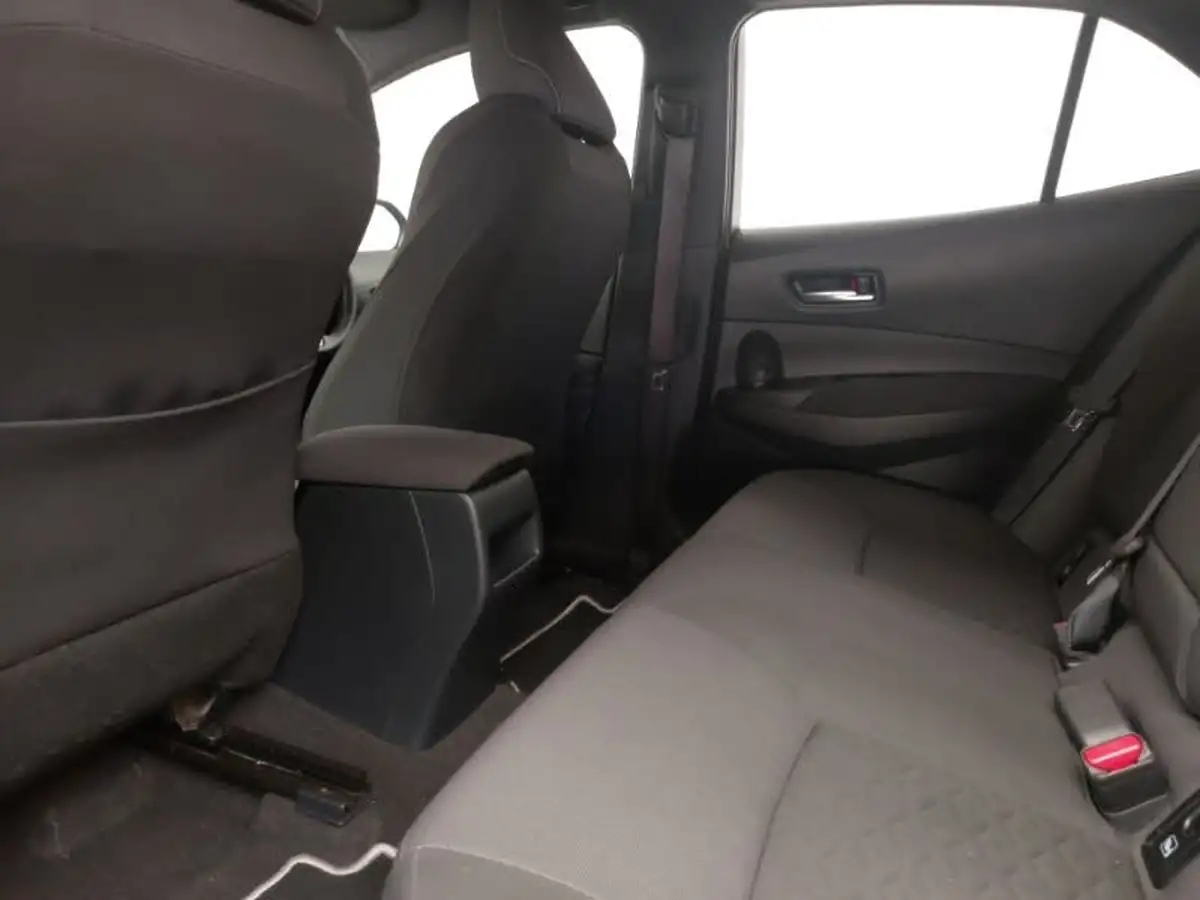 2021-toyota-corolla-18-vvt-i-icon-spare-wheel-hatchback-5d-big-5