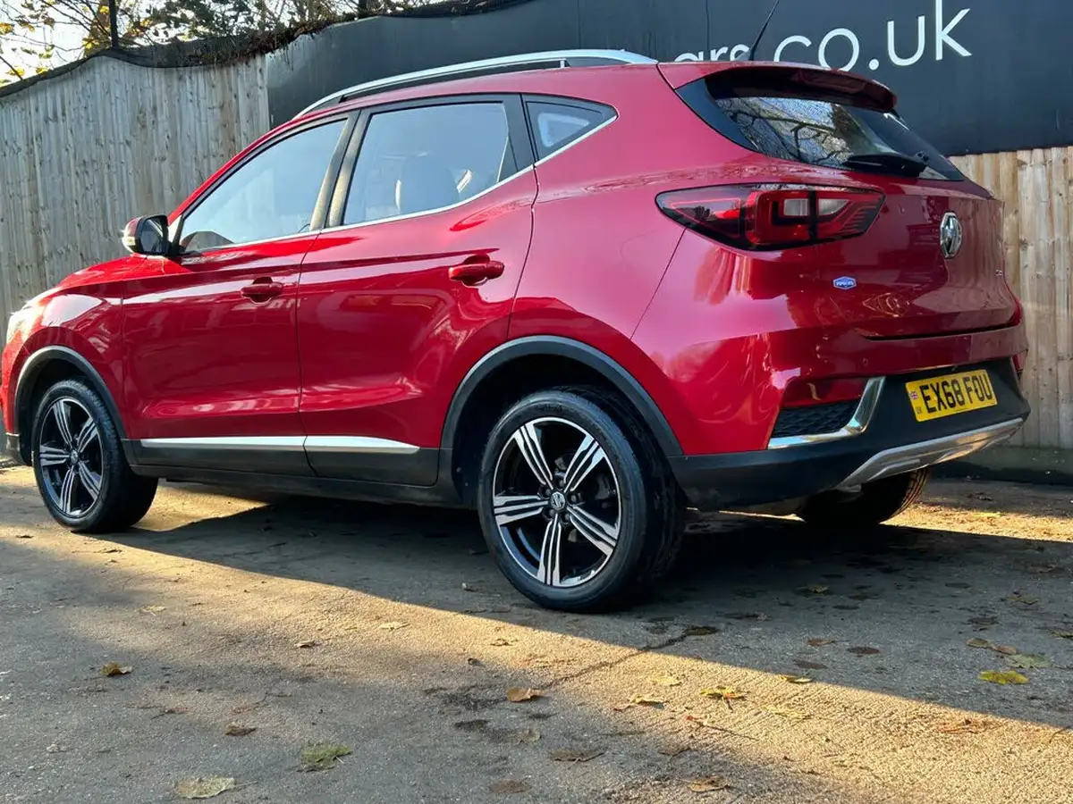 2018-mg-zs-suv-10t-gdi-exclusive-big-9