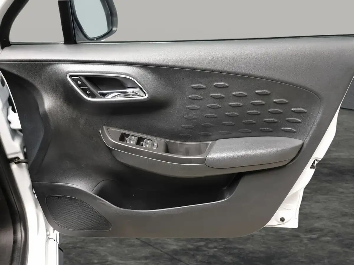 2023-mg-mg3-15-vti-tech-exclusive-nav-big-33