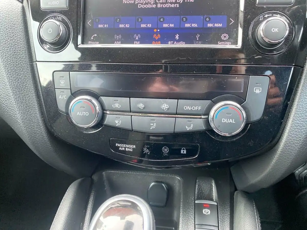 2020-nissan-qashqai-13-dig-t-n-connecta-160ps-dct-big-19