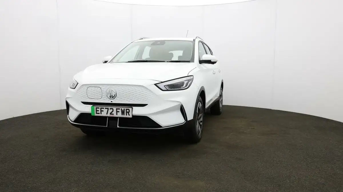 2023-mg-zs-suv-e-trophy-connect-ev-156ps-long-range-big-1