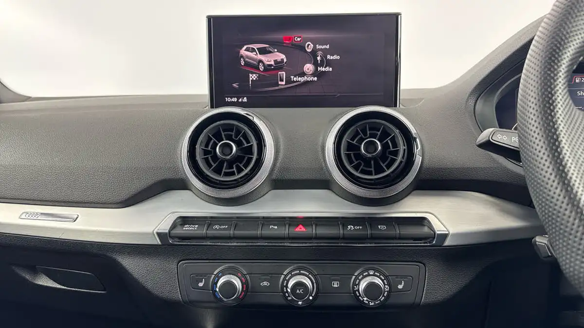 2023-audi-q2-15-35-tfsi-black-edition-s-tronic-big-11