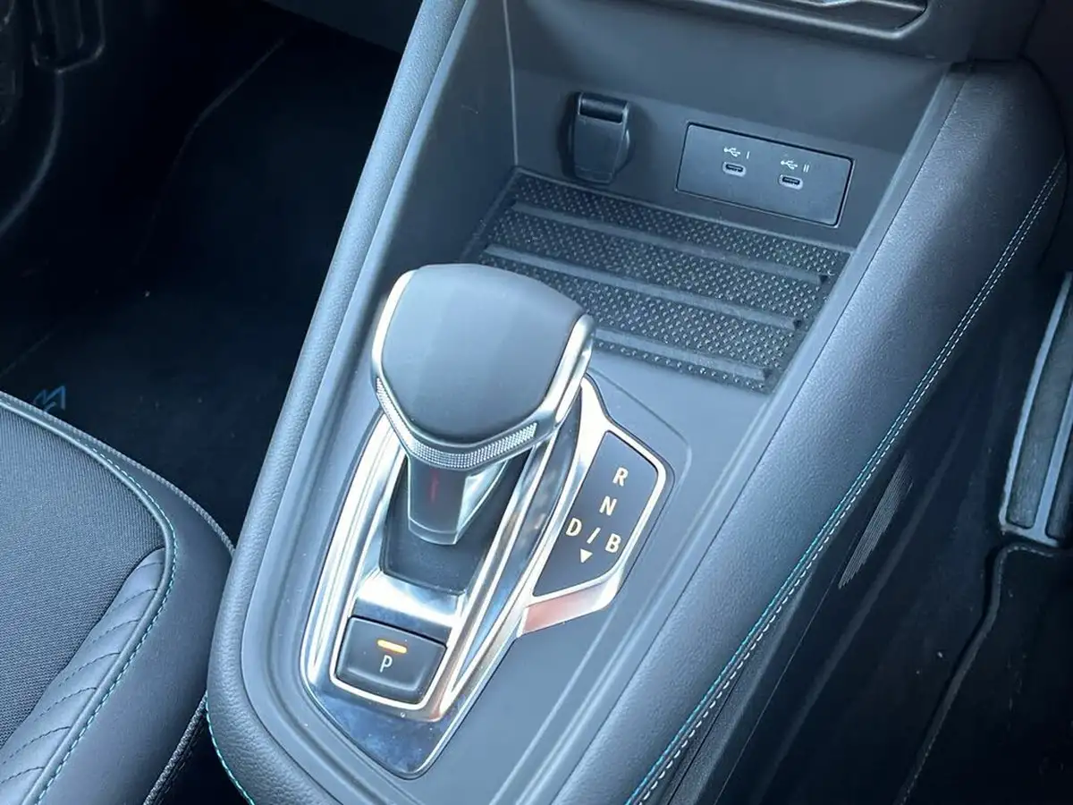 2024-renault-symbioz-16-techno-esprit-alpine-big-23